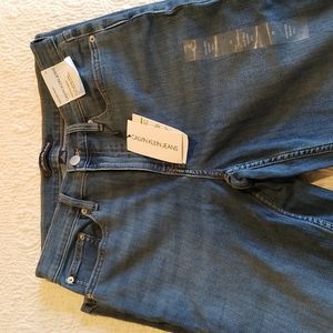 NWT size 28 Calvin Klein Jean's high rise skinng